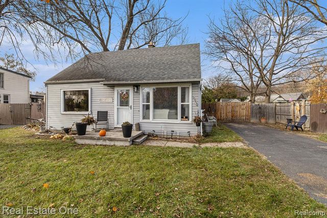 20230 Empire Street, Taylor, MI 48180