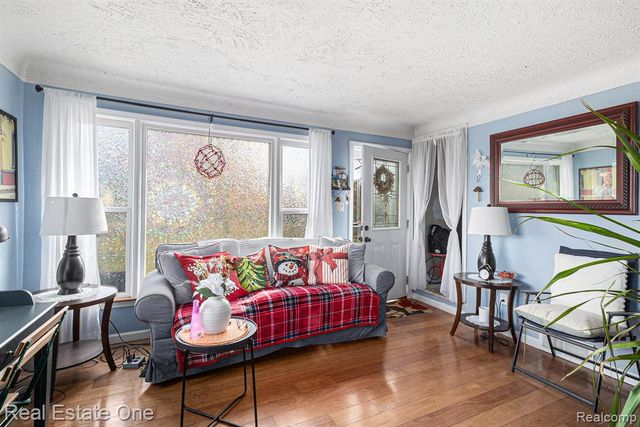 20230 Empire Street, Taylor, MI 48180