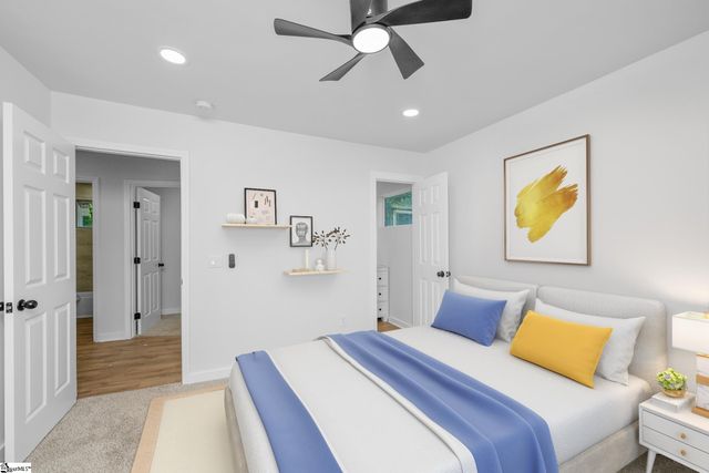 10 Valley View Lane, Greenville, SC 29605