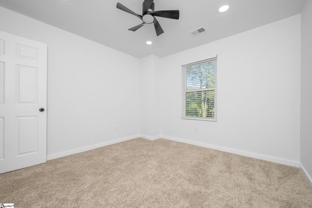 10 Valley View Lane, Greenville, SC 29605