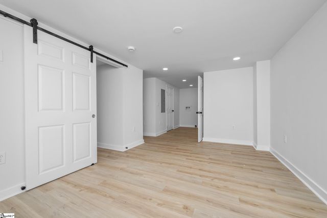 10 Valley View Lane, Greenville, SC 29605