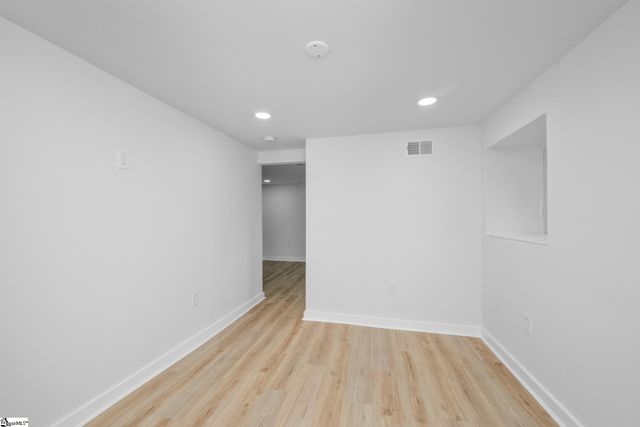 10 Valley View Lane, Greenville, SC 29605