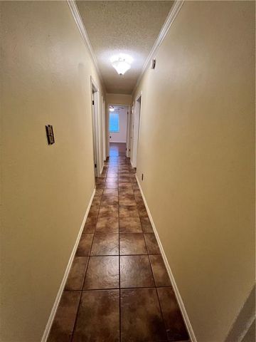 8652 RIDGEMONT Drive, Pineville, LA 71360