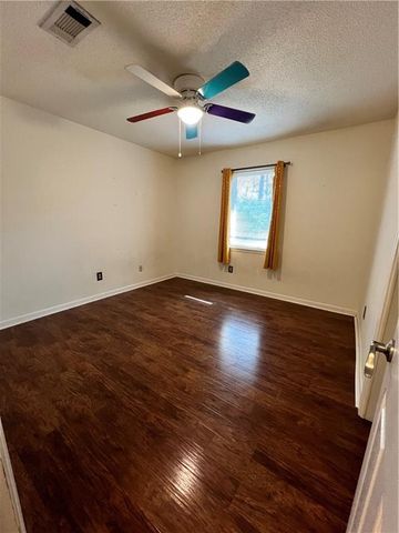 8652 RIDGEMONT Drive, Pineville, LA 71360