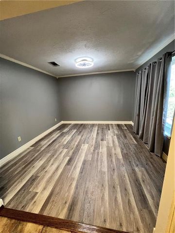 8652 RIDGEMONT Drive, Pineville, LA 71360