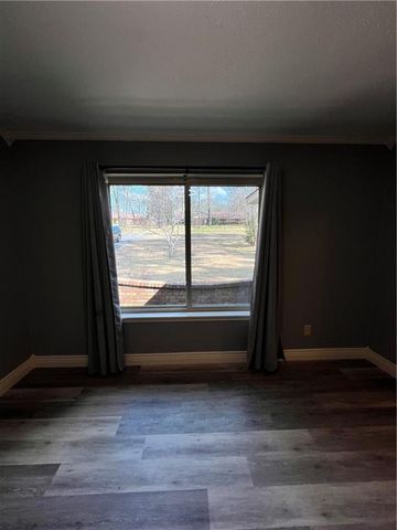 8652 RIDGEMONT Drive, Pineville, LA 71360