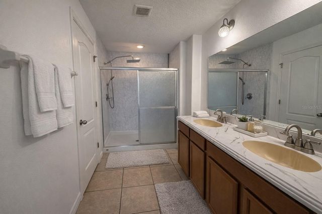 5727 RUTHERFORD ROAD, Mount Dora, FL 32757