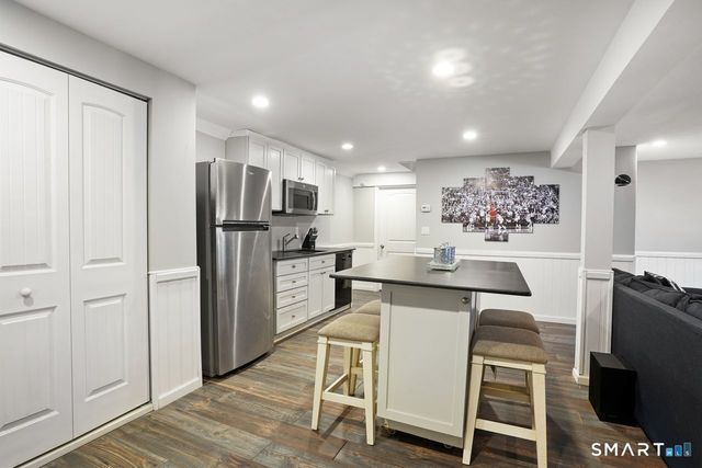 17 Moose Hill Road, Trumbull, CT 06611