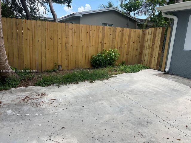 1270 NW 111th Street 0, Miami, FL 33167