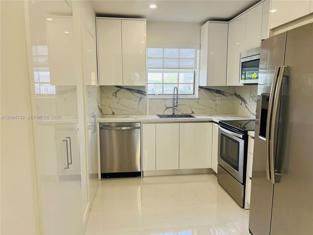 1270 NW 111th Street 0, Miami, FL 33167