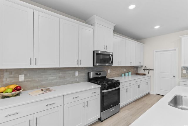 4059 Bayhill St., Myrtle Beach, SC 29579