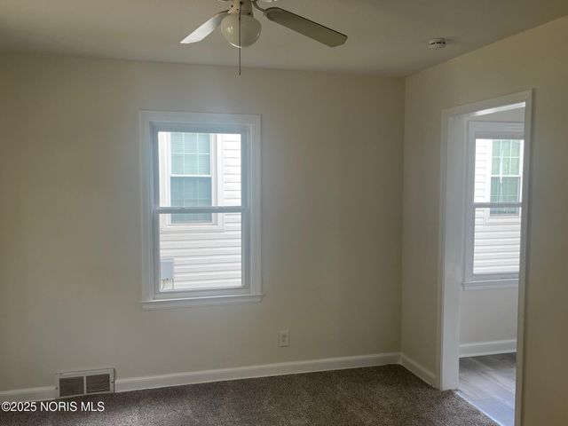 838 Wylie Avenue, Toledo, OH 43609