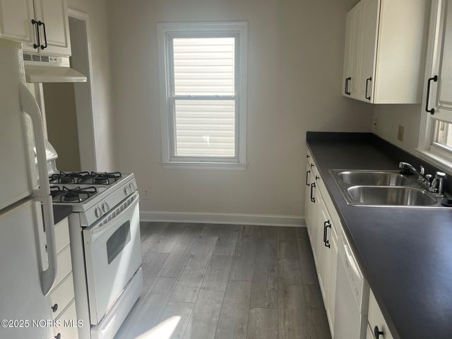 838 Wylie Avenue, Toledo, OH 43609