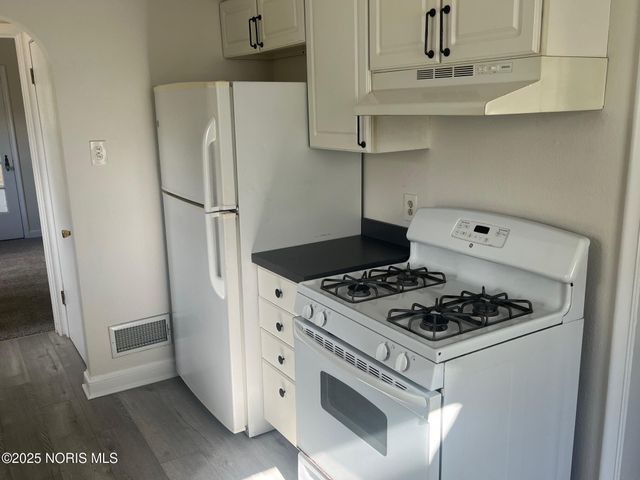 838 Wylie Avenue, Toledo, OH 43609