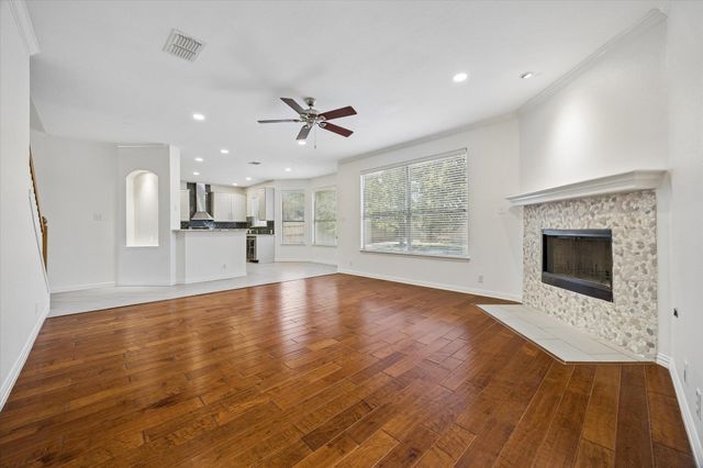 6025 Ronchamps DR, Round Rock, TX 78681