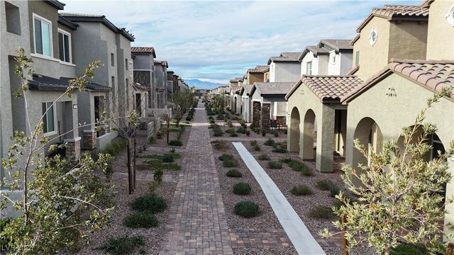 226 Wewatta Avenue, Henderson, NV 89011