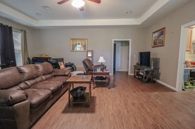 2450 Columbia Street, Beaumont, TX 77701