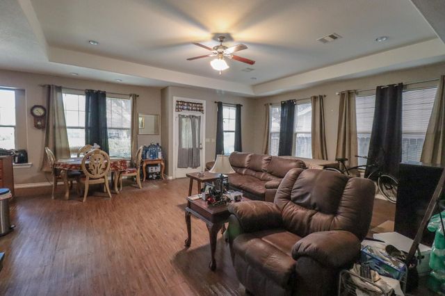 2450 Columbia Street, Beaumont, TX 77701