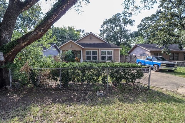2450 Columbia Street, Beaumont, TX 77701