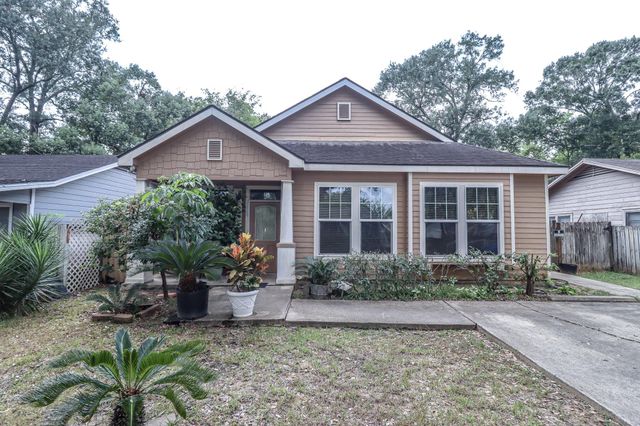 2450 Columbia Street, Beaumont, TX 77701