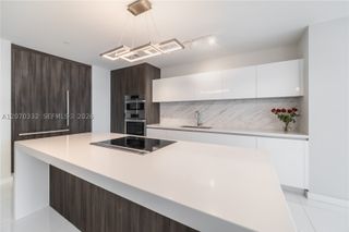 851 NE 1st Ave 3911, Miami, FL 33132
