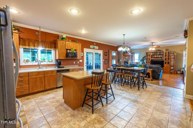508 Wonderland Drive, Gate City, VA 24251