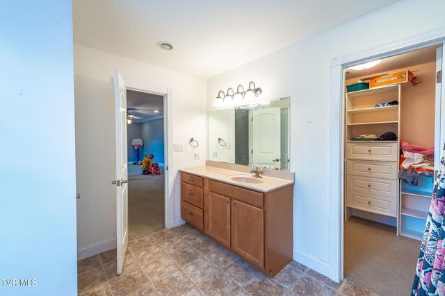 508 Wonderland Drive, Gate City, VA 24251