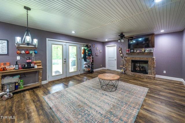 508 Wonderland Drive, Gate City, VA 24251
