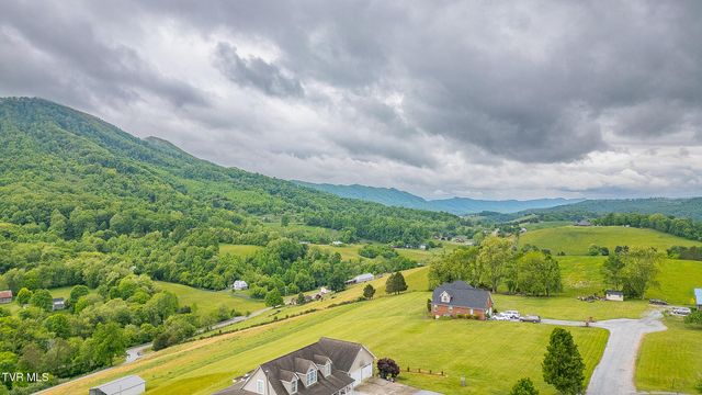 508 Wonderland Drive, Gate City, VA 24251
