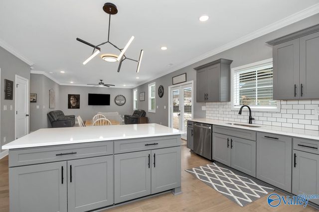 15 Hemingway Road, Madison, AL 35756