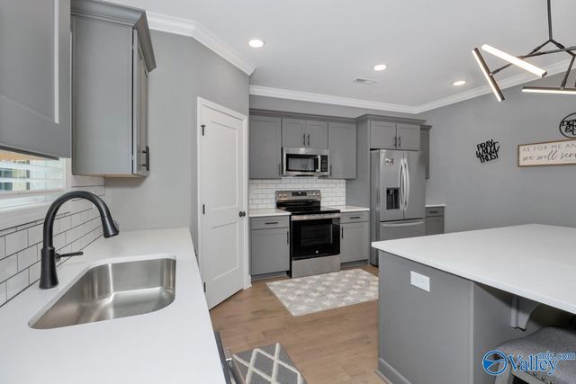 15 Hemingway Road, Madison, AL 35756