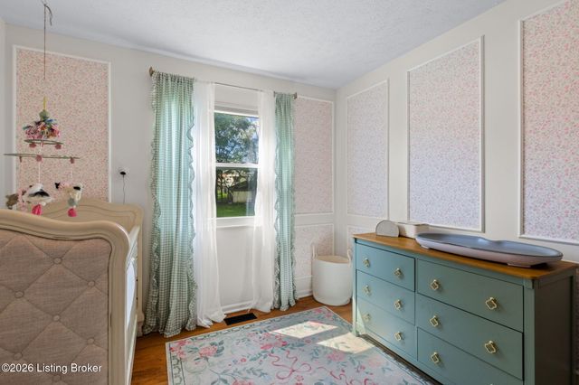 8803 William Penn Way, Louisville, KY 40228