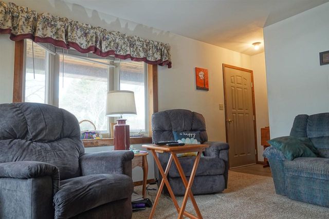 338 N FRANKLIN STREET, Stetsonville, WI 54480