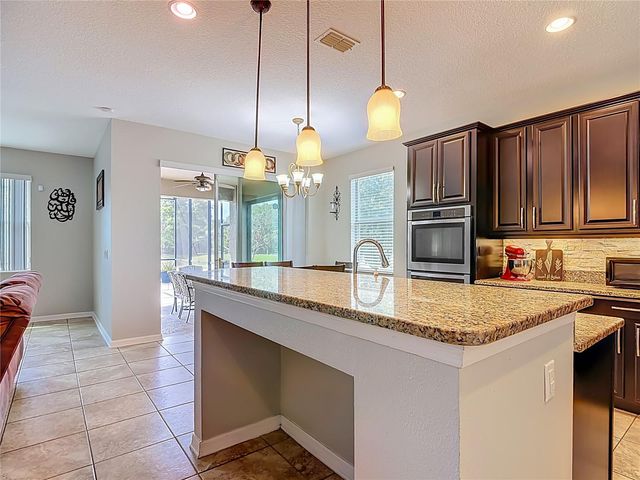 344 MAGNETA LOOP, Auburndale, FL 33823