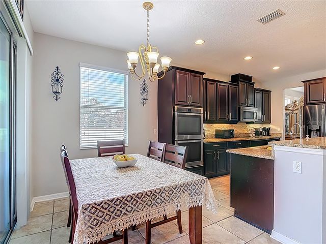 344 MAGNETA LOOP, Auburndale, FL 33823