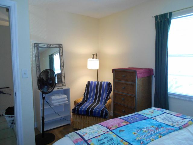 510 NW 43rd Street, Deerfield Beach, FL 33064