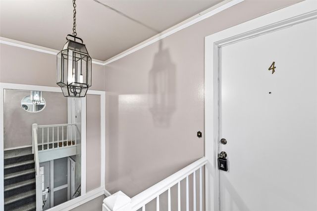 2501 Marilee Lane 4, Houston, TX 77057