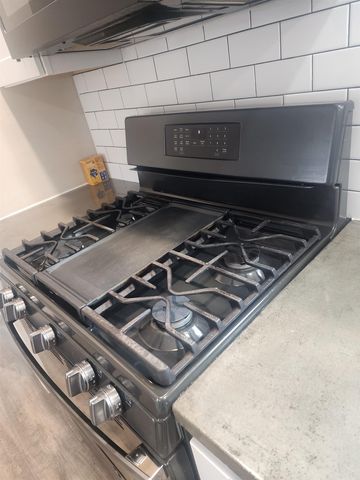 1600 S Erie Street, Bay City, MI 48706