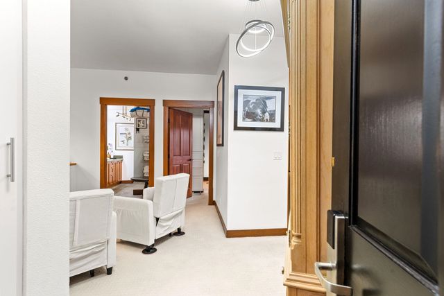 1750 Village East Road 5-409, Olympic Valley, CA 96146