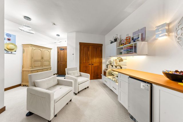 1750 Village East Road 5-409, Olympic Valley, CA 96146