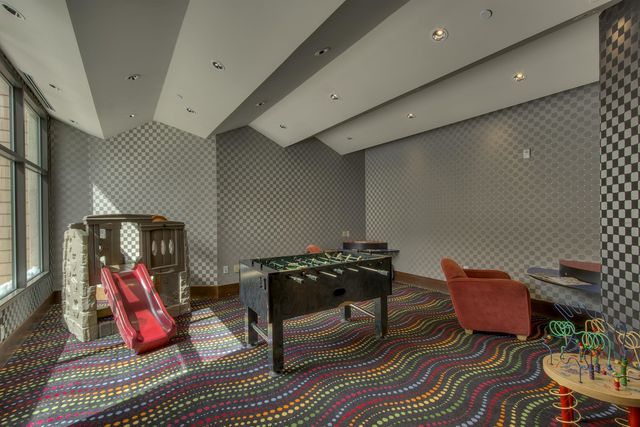 1750 Village East Road 5-409, Olympic Valley, CA 96146