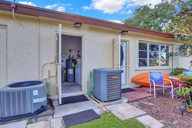 14050 Nesting Way B, Delray Beach, FL 33484