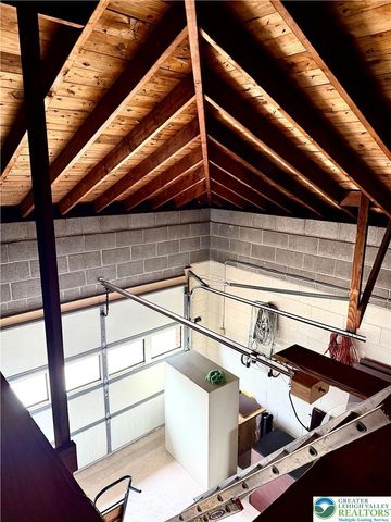 3127 West Emaus, Salisbury Twp, PA 18103