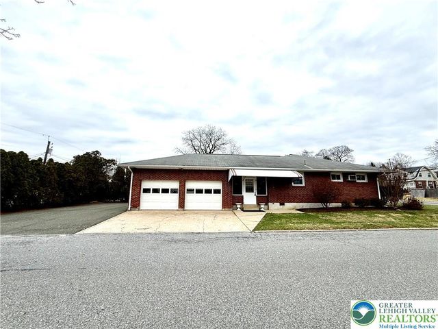 3127 West Emaus, Salisbury Twp, PA 18103