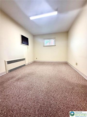 3127 West Emaus, Salisbury Twp, PA 18103