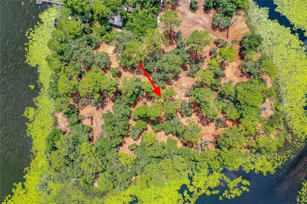 Image 5 of property listing at TWIN OAK STREET, Deltona, FL 32725