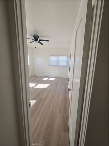 942 E 2nd 7, Long Beach, CA 90802