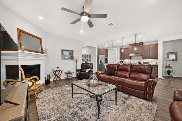 317 Royal Lily Trail, Montgomery, TX 77316