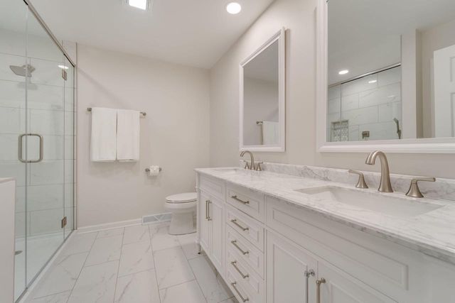 12409 Golf DRIVE, Mequon, WI 53092