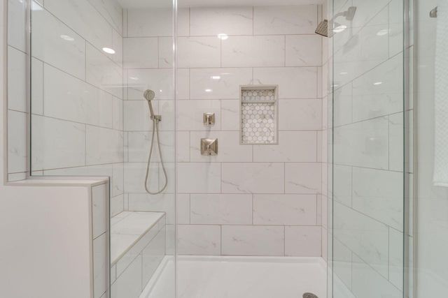 12409 Golf DRIVE, Mequon, WI 53092